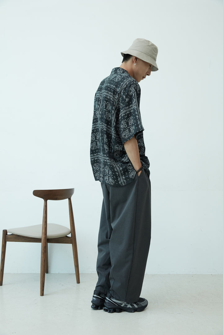 Scimitar Pleated Pants