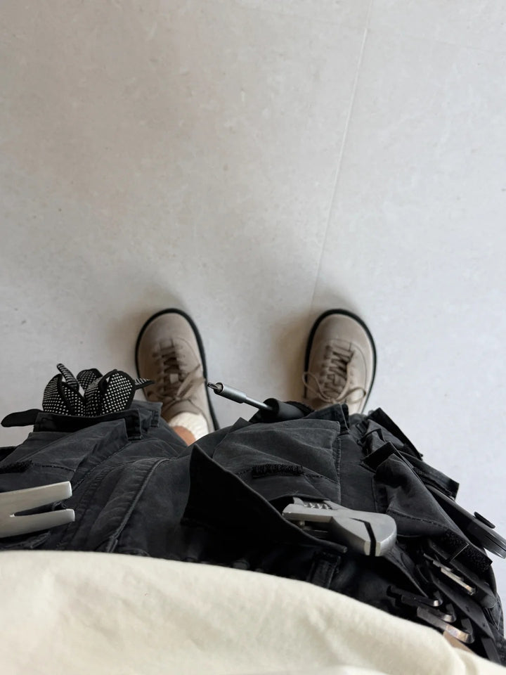 [Limited Edition] Unbent Multi Pocket Cargo Shorts.