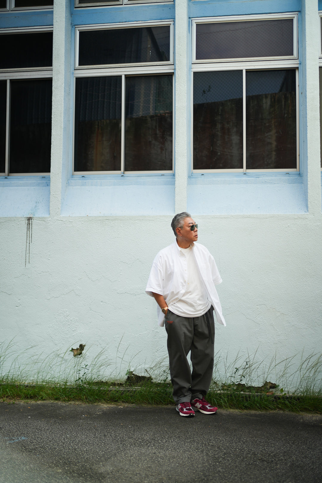 B3049 Essentials Chinos