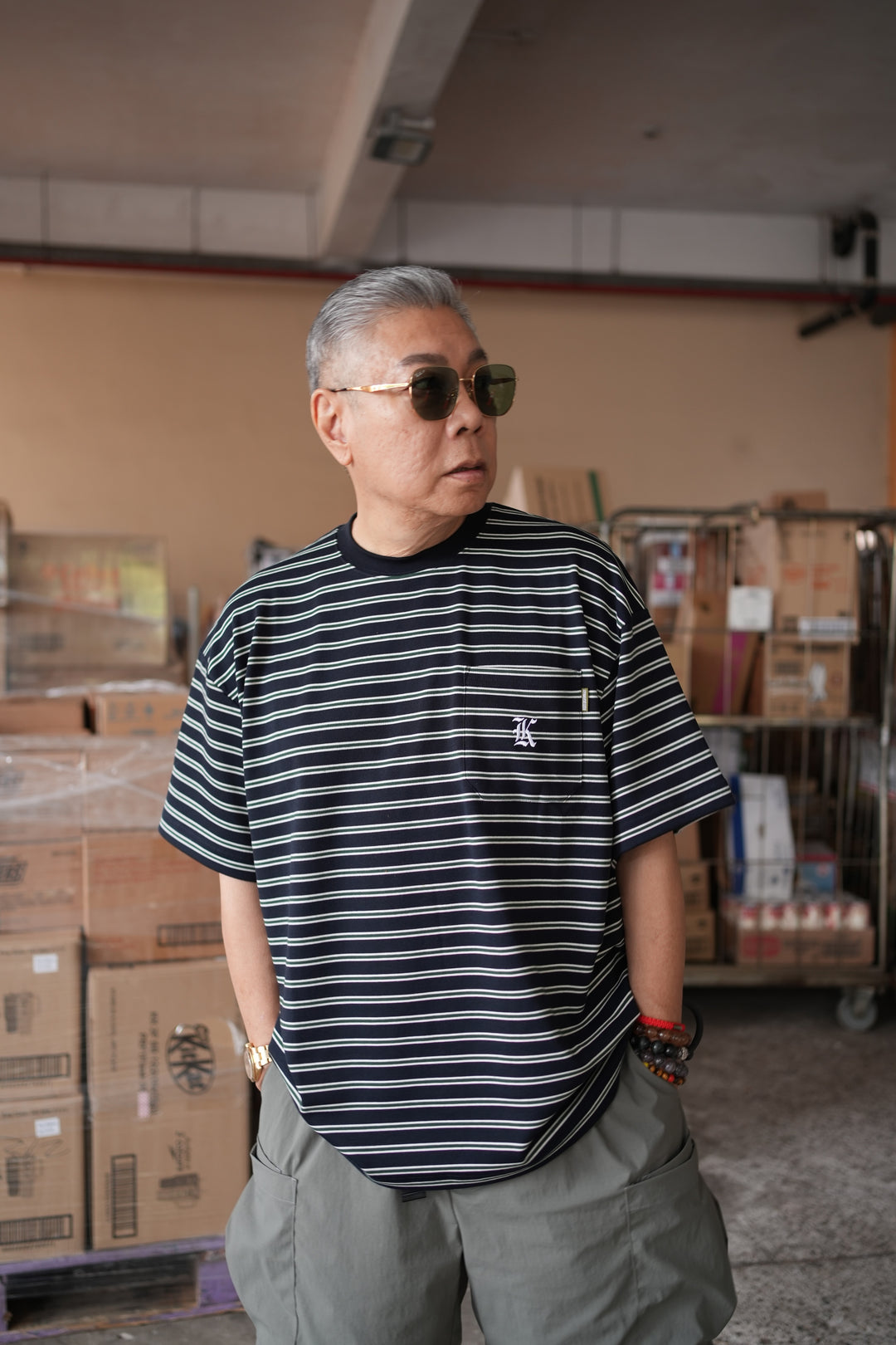 T080 Gothic Logo Stripe Tee