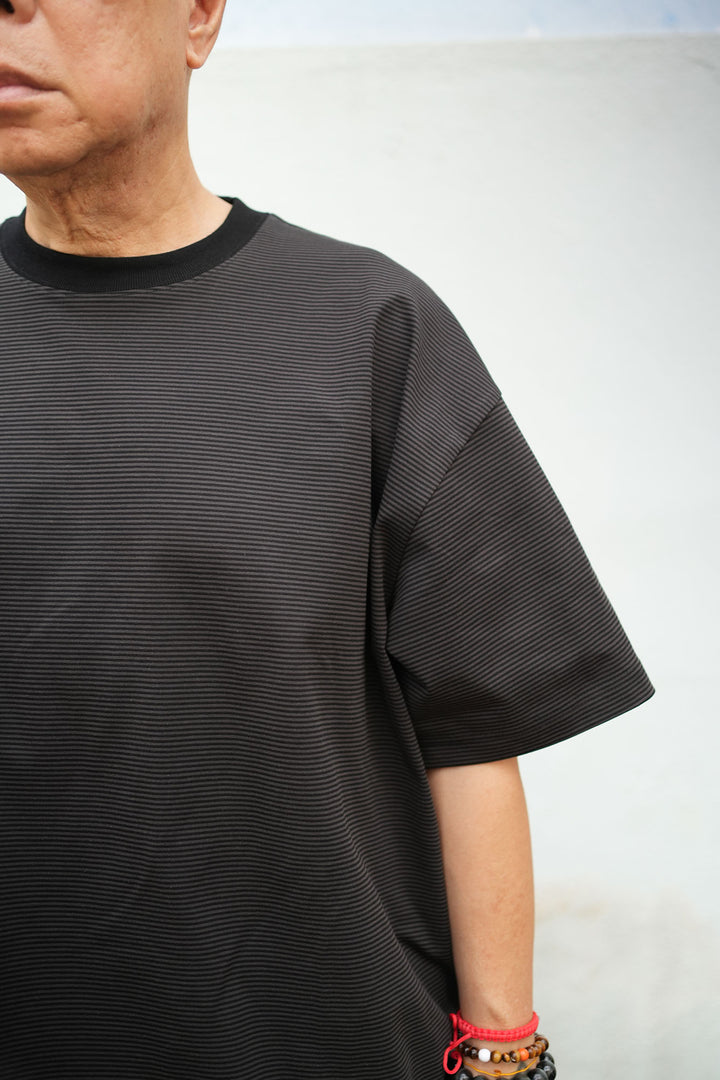 T099 Monochromatic Logo Stripe Tee