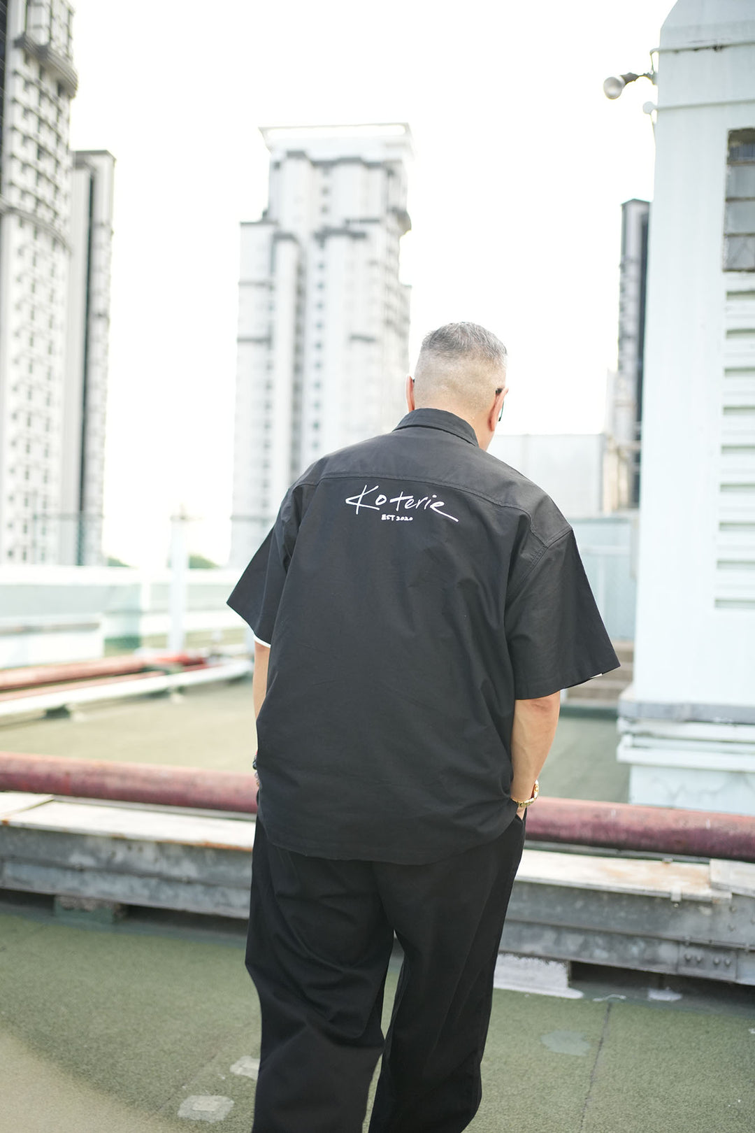 T100 Handsketched Logo SS Oxford Shirt