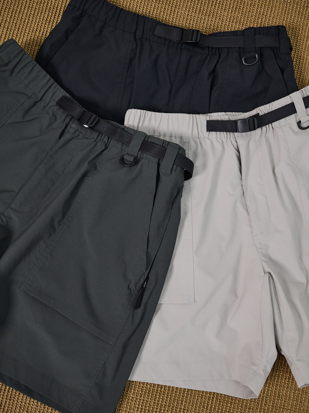 Zip Pocket Cropped Cargo Shorts