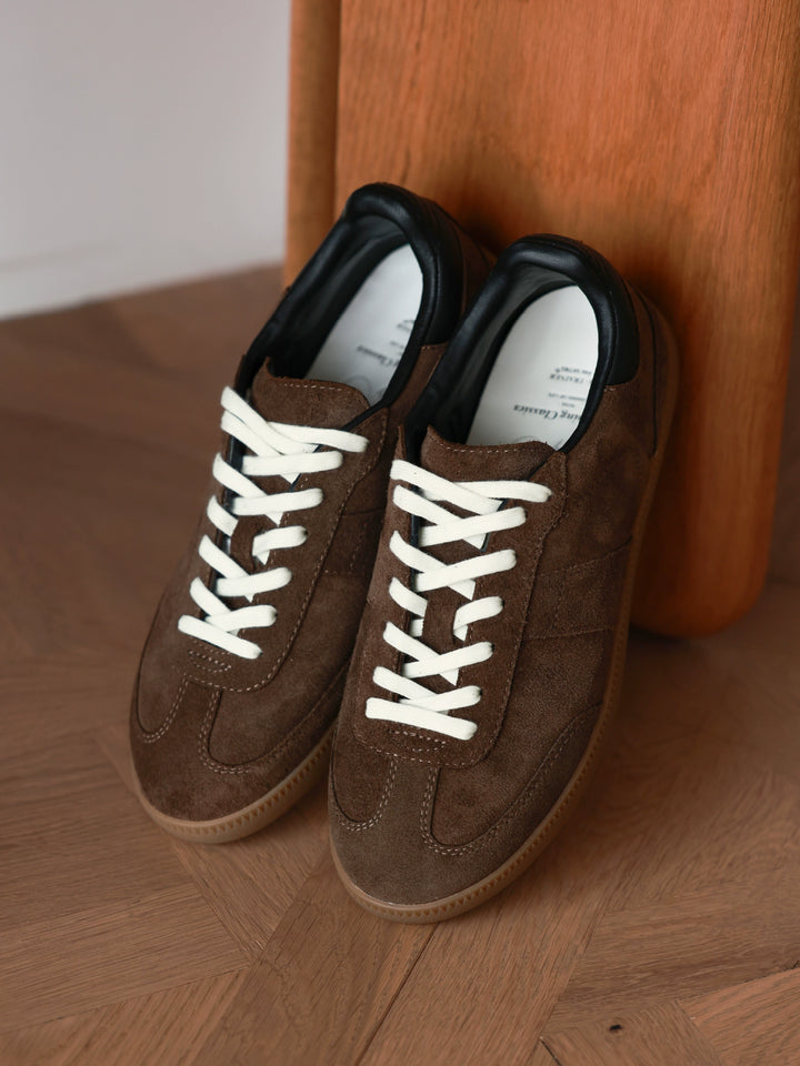 German Military Trainer