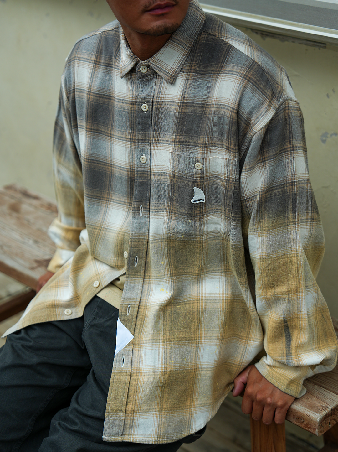 LAPIVIMA FADE GRADIENT PLAID OVERSIZED SHIRT