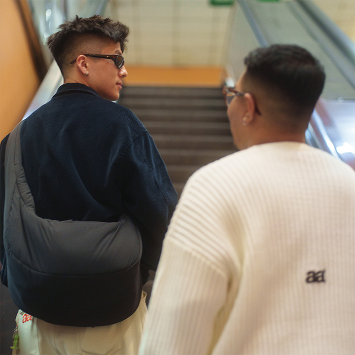 FEELING GREAT EMBROIDERY KNITWEAR